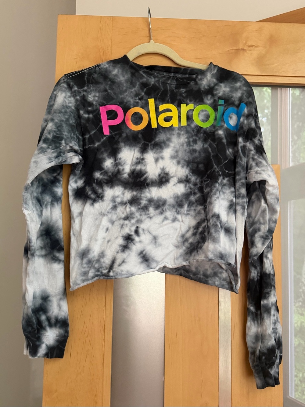 Polaroid Black & White Tie-Dye Cropped Shirt with Rainbow Logo